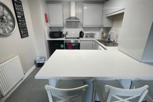 Ryan I Air I Bnb - 102 Mill Street - Free Parking Liverpool Habitación foto
