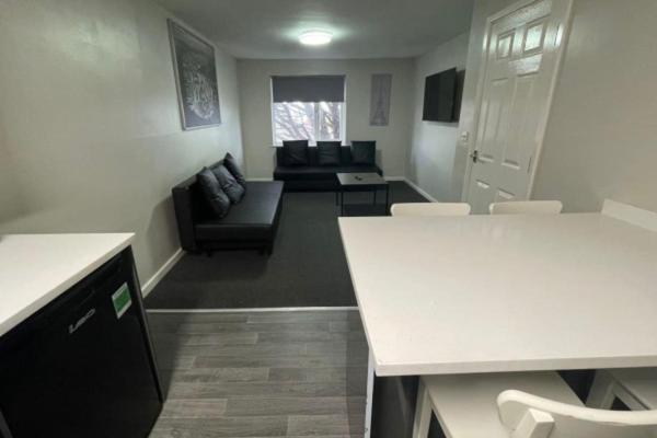 Ryan I Air I Bnb - 102 Mill Street - Free Parking Liverpool Habitación foto