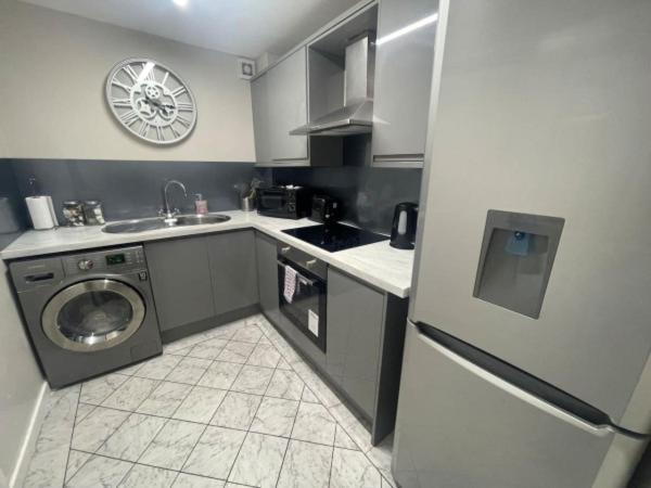Ryan I Air I Bnb - 102 Mill Street - Free Parking Liverpool Habitación foto